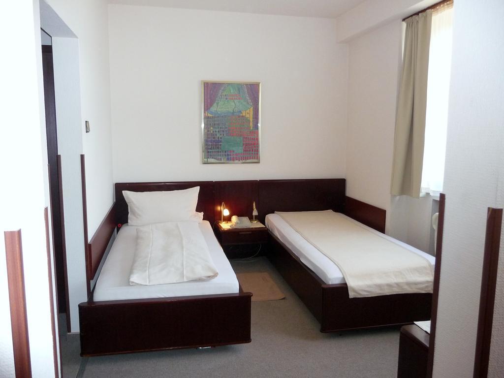 Hotel Stadt Hamm Стая снимка